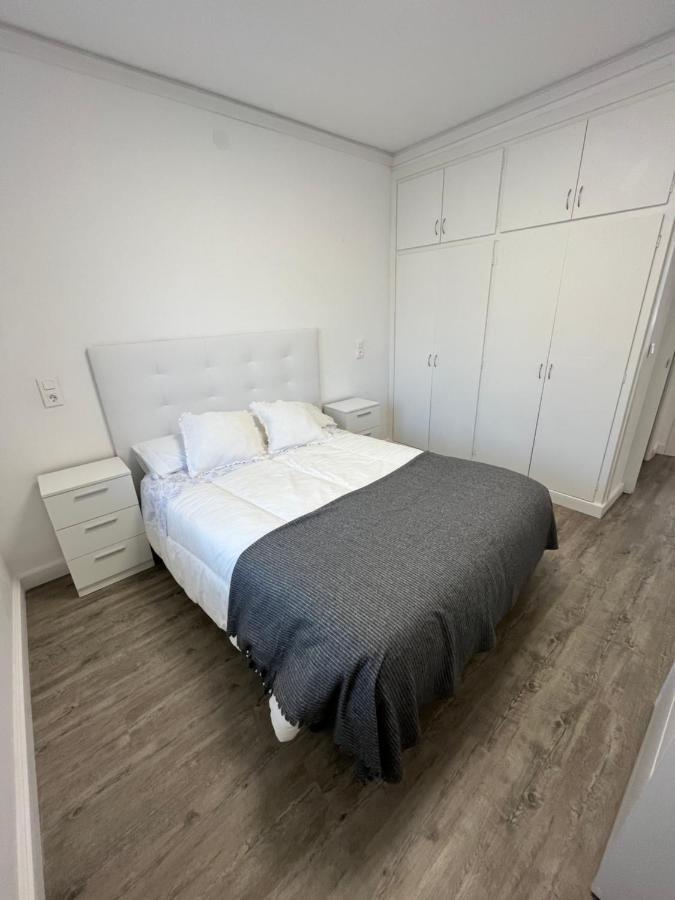 Apartamento En La Playa. Free Parking. Free Wifi L' Escala 外观 照片