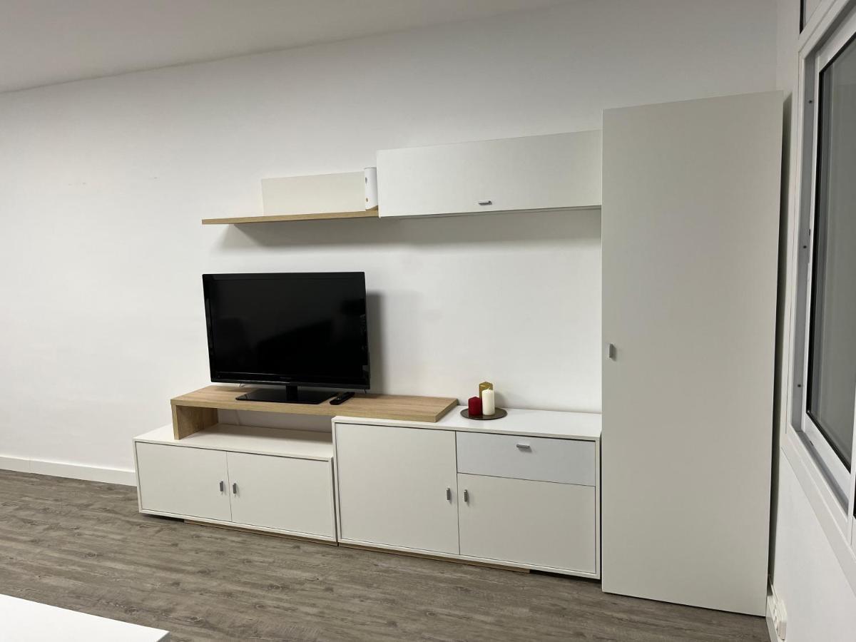 Apartamento En La Playa. Free Parking. Free Wifi L' Escala 外观 照片