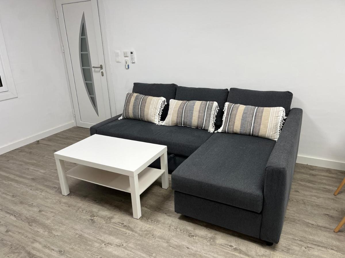 Apartamento En La Playa. Free Parking. Free Wifi L' Escala 外观 照片